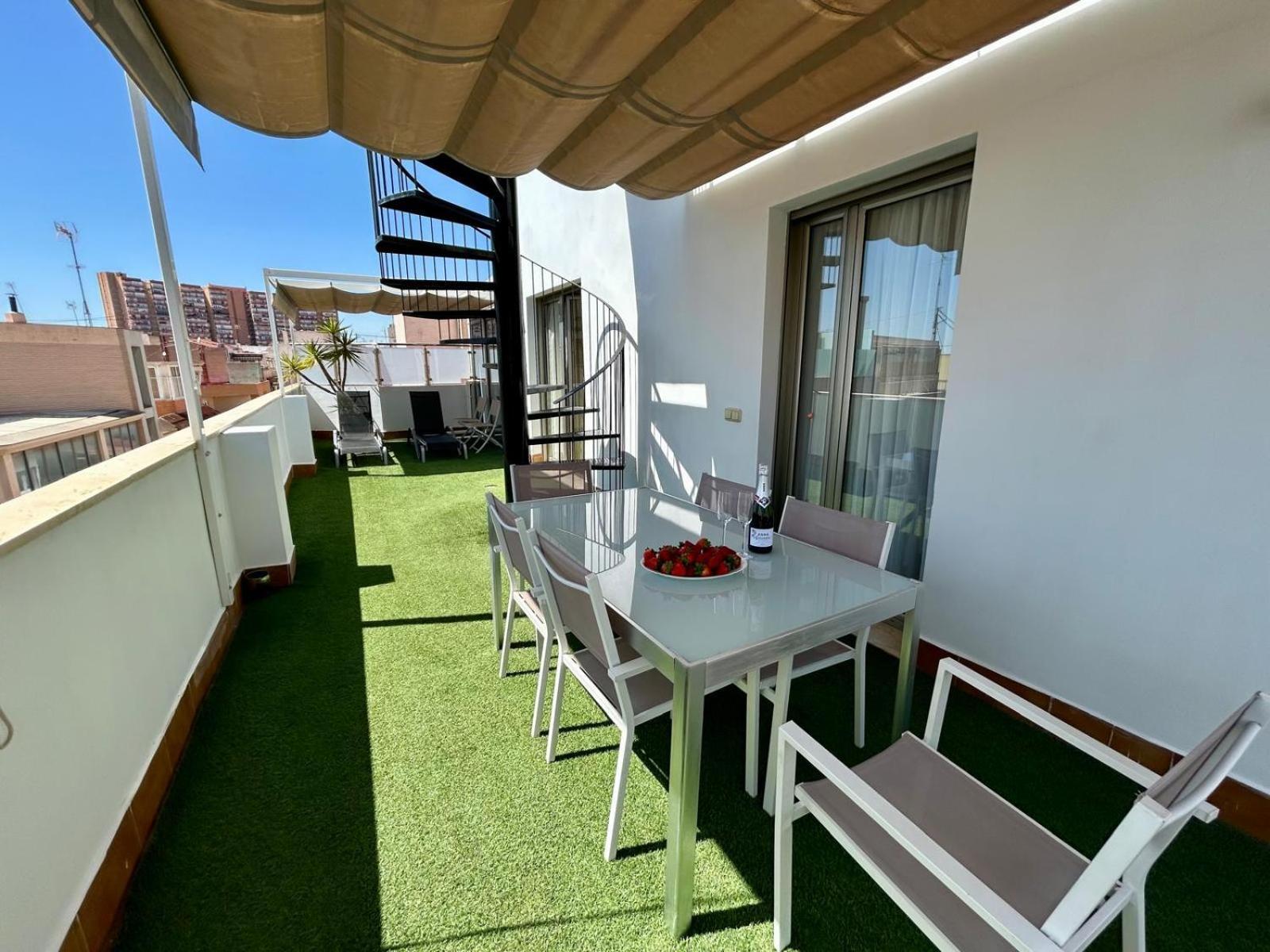 2 Big Terraces Penthouse City Center Αλικάντε Εξωτερικό φωτογραφία